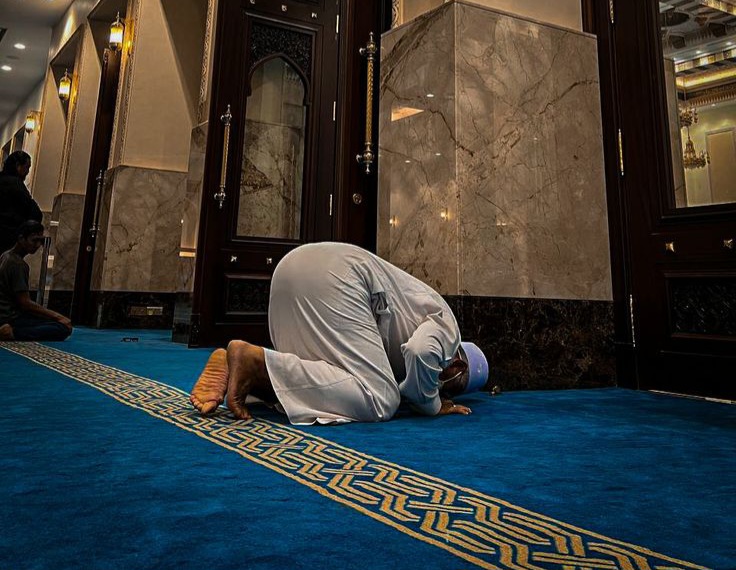 The Illusion of Power: A reflection on Surah Al– Hajj (22:17–18)