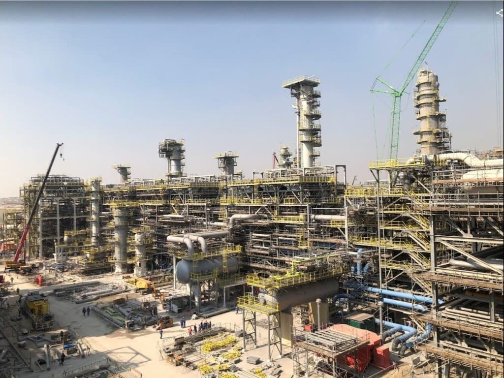 Bahrain’s Main Oil Refinery Declares ‘Force Majeure’ After Iranian Drone Attack