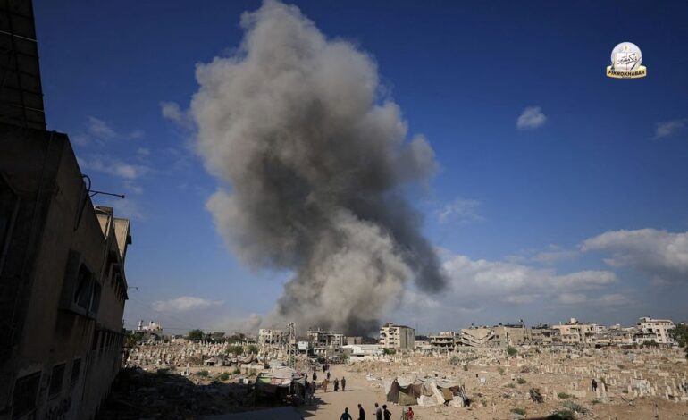 Israel Steps Up Strikes on Gaza City, 16 Killed in Latest Attacks