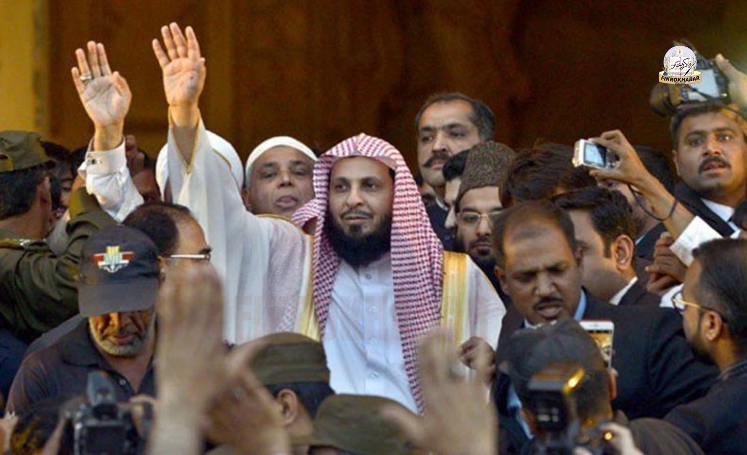 Former Makkah Imam Sheikh Saleh Al-Talib Released From Prison