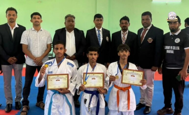 Anjuman PU College Honors Three Commerce Students for Outstanding Achievements