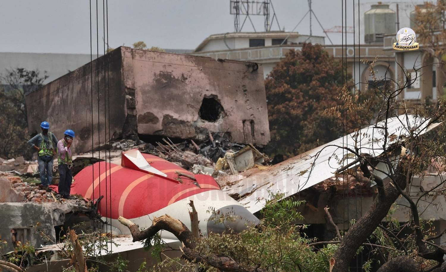 Supreme Court Questions Air India Crash Probe, Seeks Government Reply