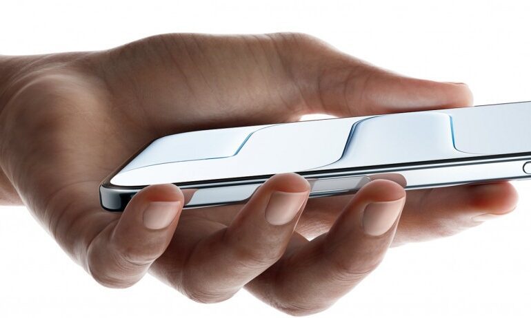 iPhone 17 Launch Wipes $112 Billion Off Apple’s Market Value as Investors React