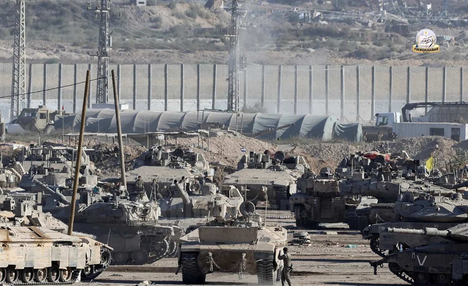 Israeli Forces Pull Back from Parts of Gaza, But Fighting Persists