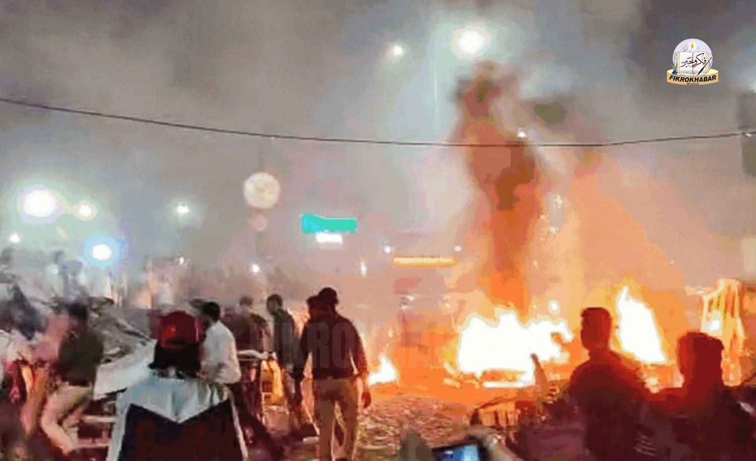 Deadly Car Blast Near Delhi’s Red Fort Kills 13; Many Victims Yet to Be Identified