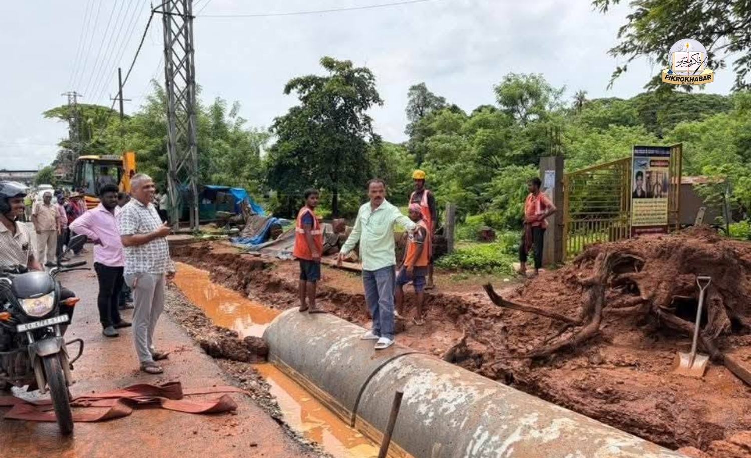 Drainage Repair Work Begins Near Nellikeri College After Public Outcry in Kumta