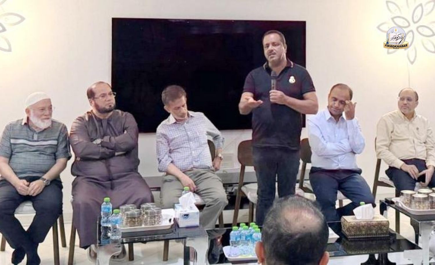 Bhatkal’s Infrastructure Issues Raised in Dubai: Memorandum Submitted to UT Khader