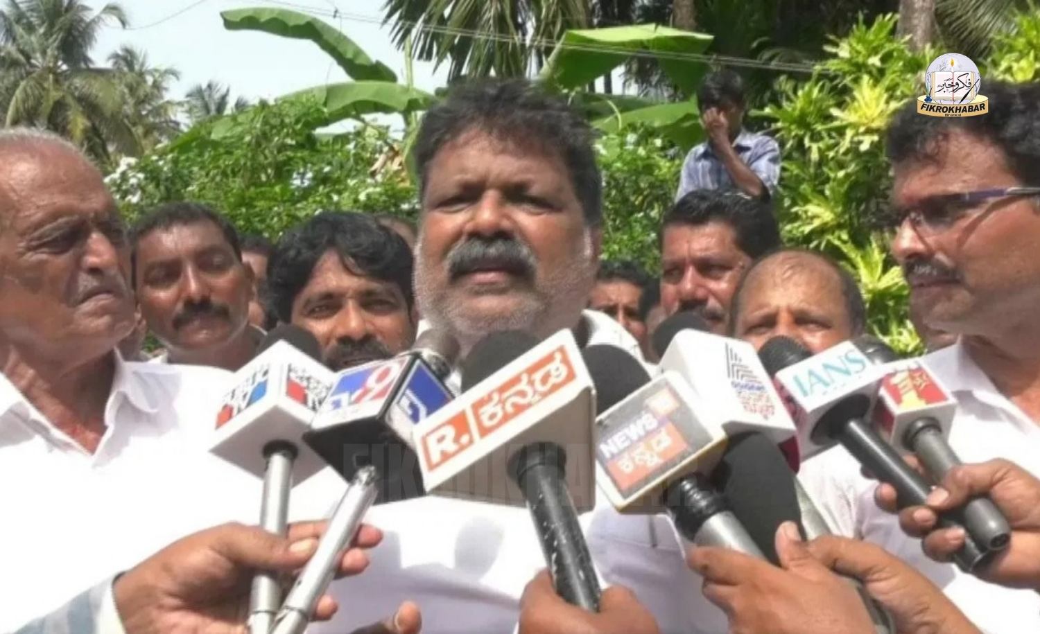 Mankal Vaidya Says All 136 Congress MLAs United Behind High Command During Karnataka Leadership Transition