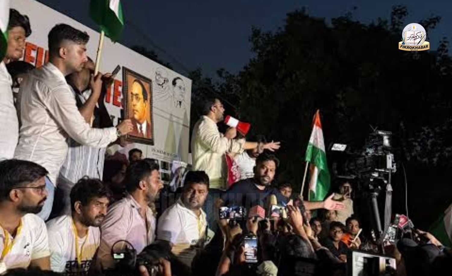 CJP Supporters Continue Overnight Protest at Jantar Mantar, Demand Education Minister Dharmendra Pradhan’s Resignation