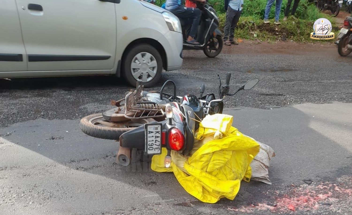 Man Killed in Collision Between Motorcycle and Container Lorry in Kumta