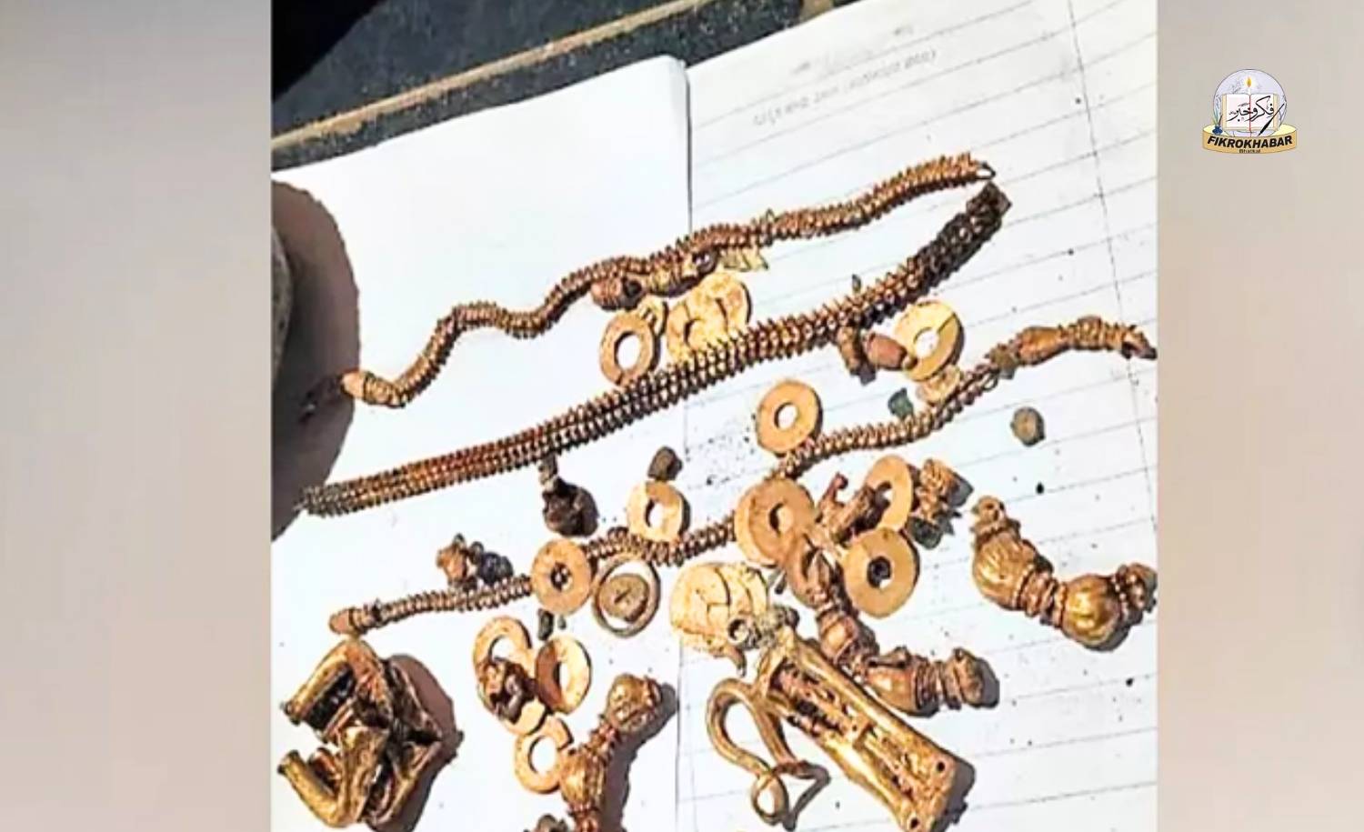 Gold Jewellery Found During House Renovation in Karnataka’s Historic Lakkundi Village