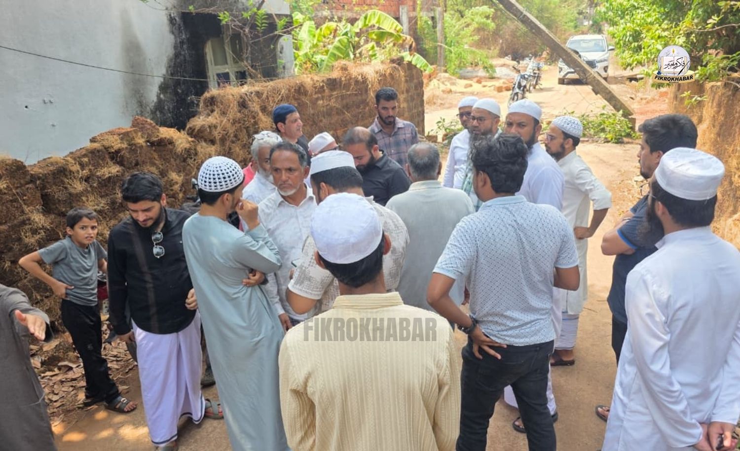 Heavy Storm Topples Power Poles in Bhatkal: 200 Homes Left in Darkness After HESCOM Fails to Respond