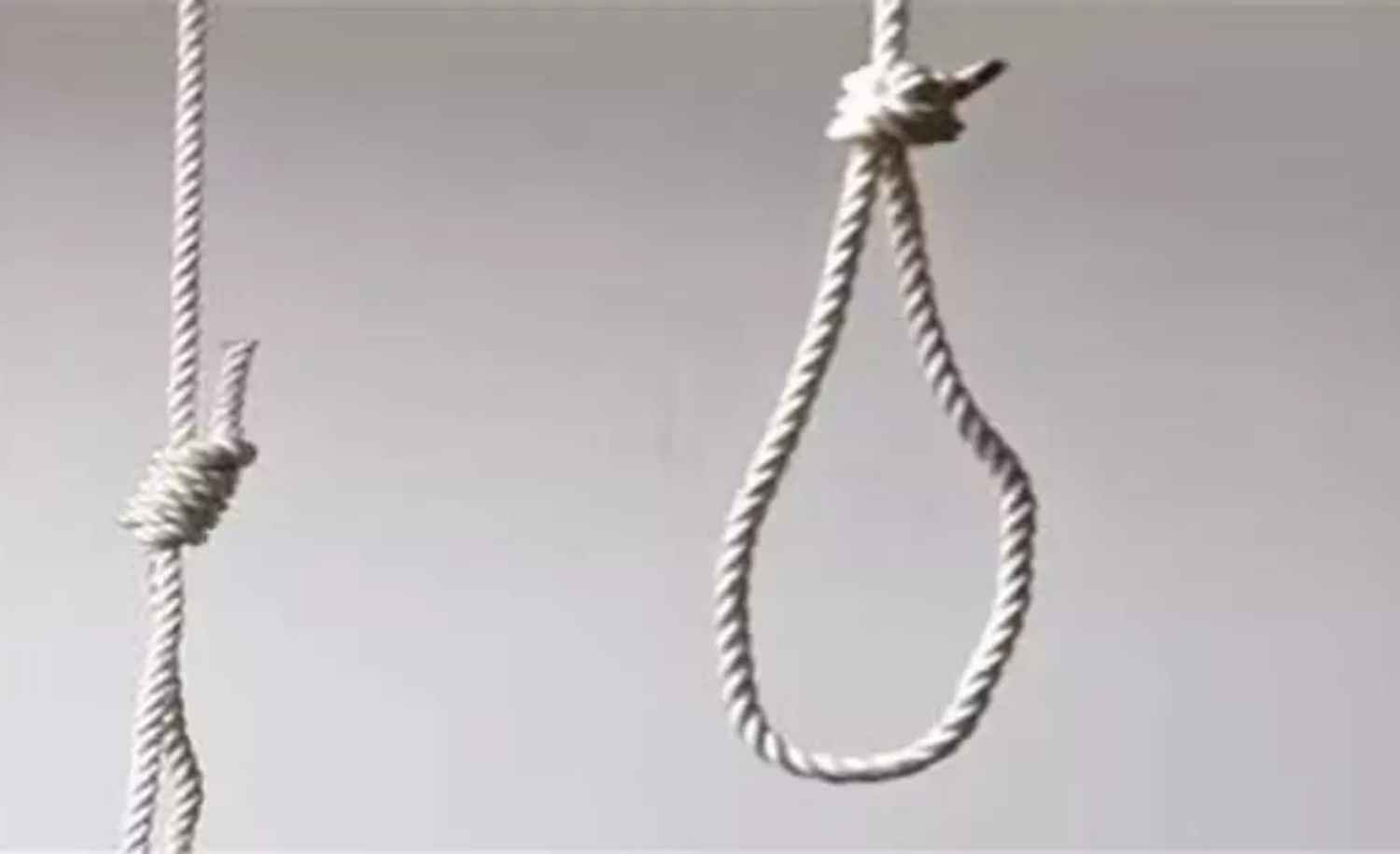 Kanpur B.Tech Gold Medallist Dies by Suicide After Repeated Government Job Attempts