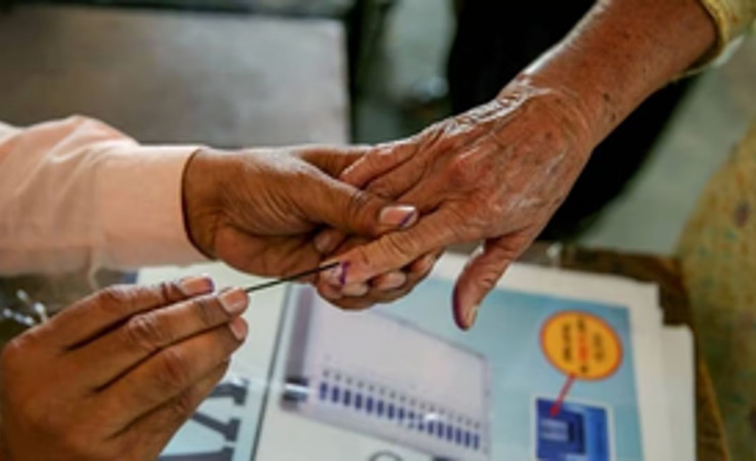 Karnataka SIR Completes 100% Digitisation, Over 1.09 Crore Voters Marked ASDDO