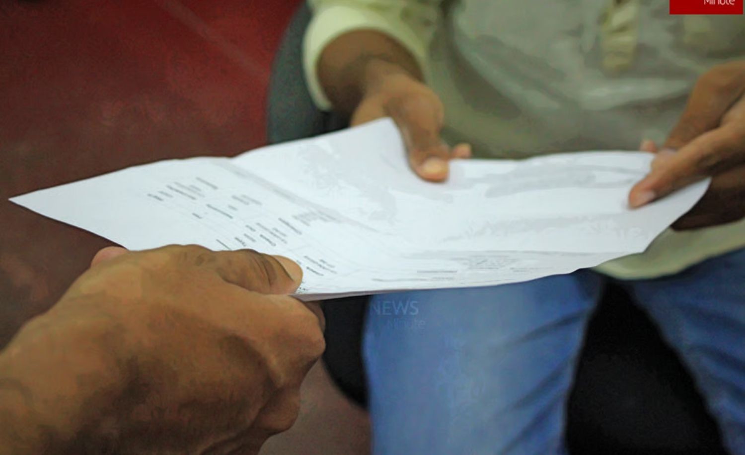 Karnataka SIR Crosses 86% Form Distribution Mark, 35 BLOs Receive EC Notices