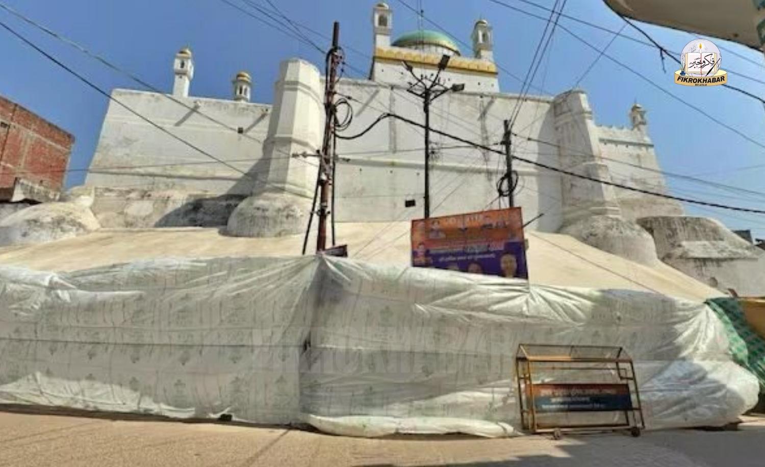 Mosques Covered With Tarpaulin in UP’s Sambhal Ahead of Holi; Officials Cite Preventive Measures