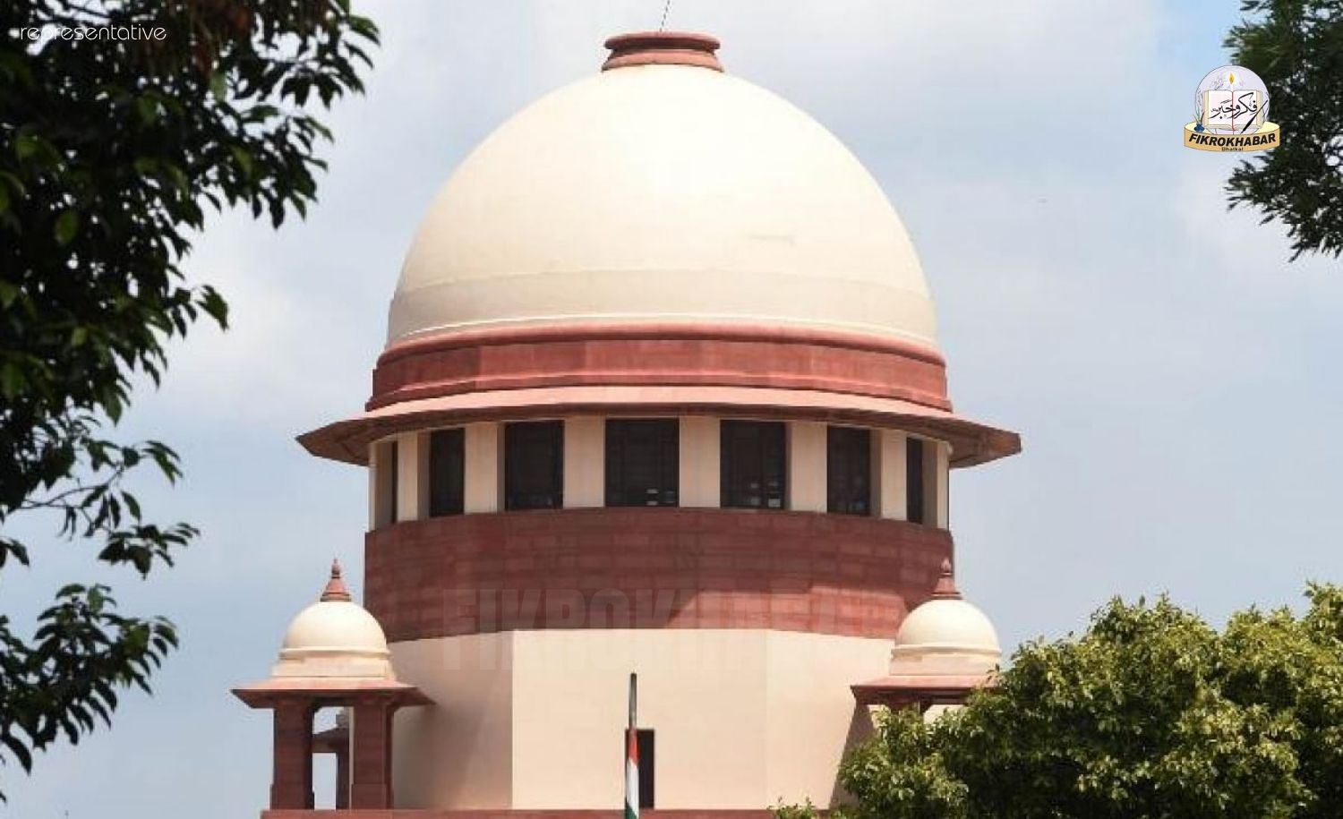 Supreme Court Seeks Centre’s Reply on Plea for CBI Probe Into ‘Cockroach Janta Party’