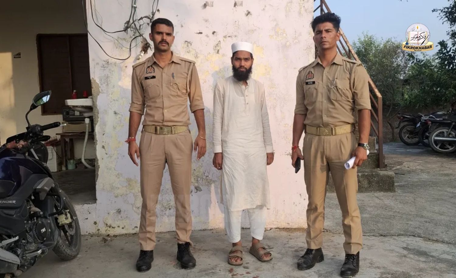 UP Police Arrest Mosque Muazzin Mohammad Faizan Over Alleged Azaan Volume Violation