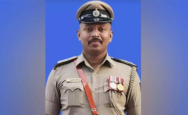 Bhatkal Sub-Inspector Navin S. Naik Chosen for Chief Minister’s Gold Medal 2025