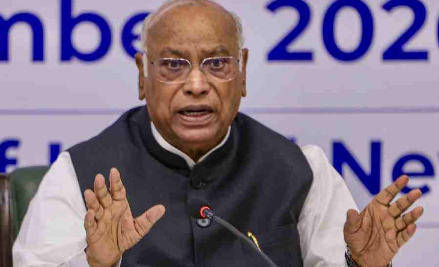 ‘All Elections Illegal’: Kharge Seeks Fresh Ballot Paper Polls, Calls for Dissolution of Houses